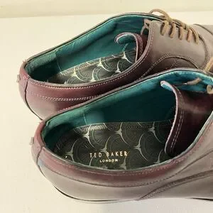 COPY - ☻
Ted Baker London Fually Dress Shoes 9.5 The color is dark burgundy. Ted Baker London Cap Toe Oxford (Men) | Nordstromrack main image 4